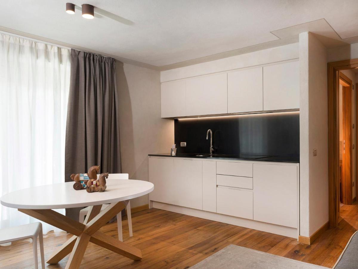 3 Chalets Aparthotel Breuil-Cervinia Bagian luar foto
