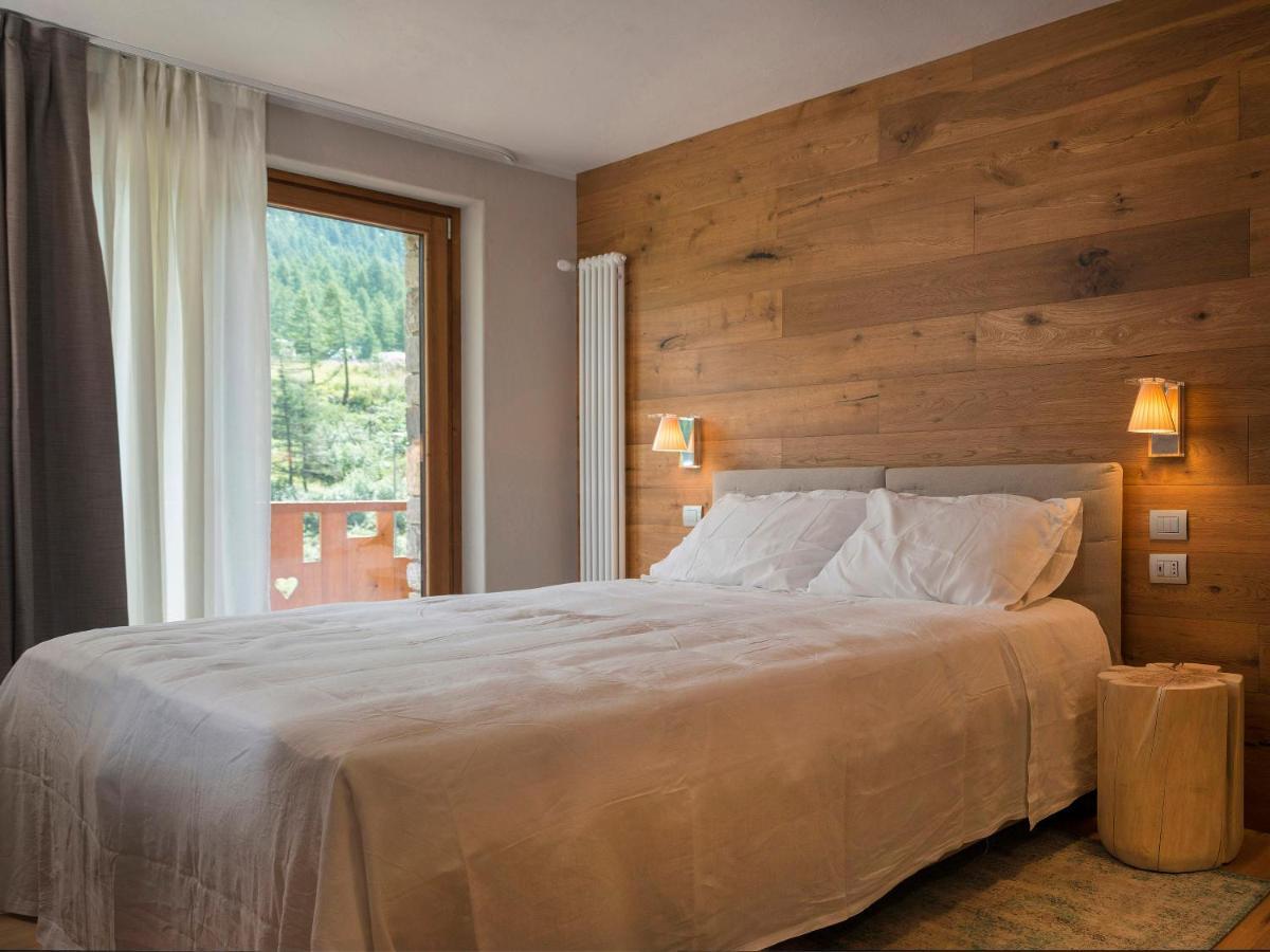 3 Chalets Aparthotel Breuil-Cervinia Bagian luar foto
